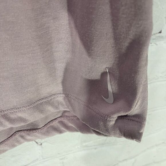 Nike Yoga Tank Small - Picture 4 of 7